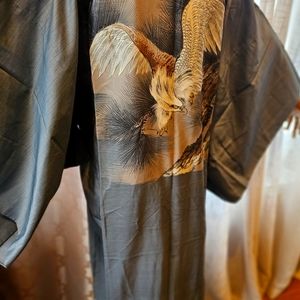 Hand painted men's kimono. 100% silk.
